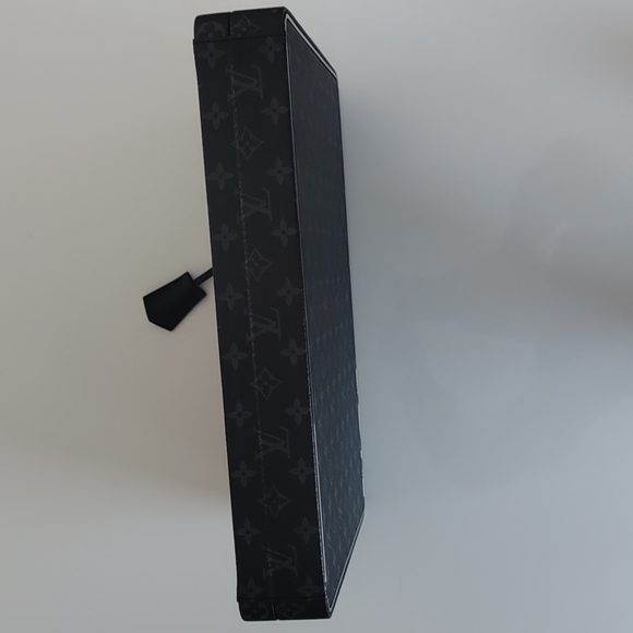 LOUIS VUITTON Limited Edition THE Briefcase Monogram Eclipse - Picture 6 of 16